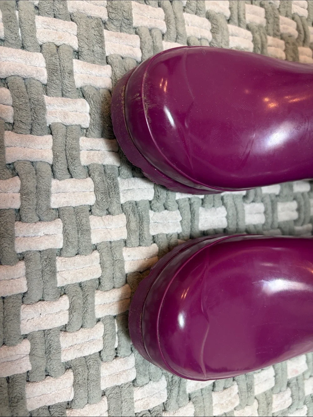 Hunter Kids Deep Purple Tall Rain Boots size 4